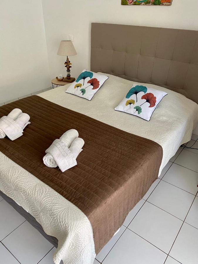 Ti Sucrier Marina De Saint Francois Apartment Luaran gambar